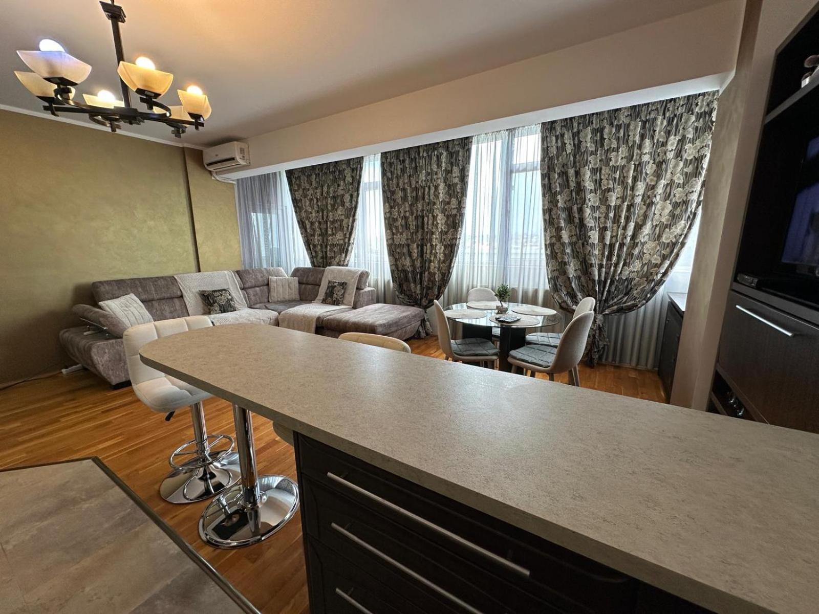 Luxury Nordic 46 *